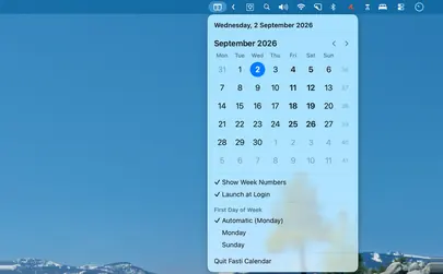 Fasti Calendar в меню-баре macOS: число сегодняшнего дня в строке меню, под ним раскрытый месяц с сеткой дней и номерами недель